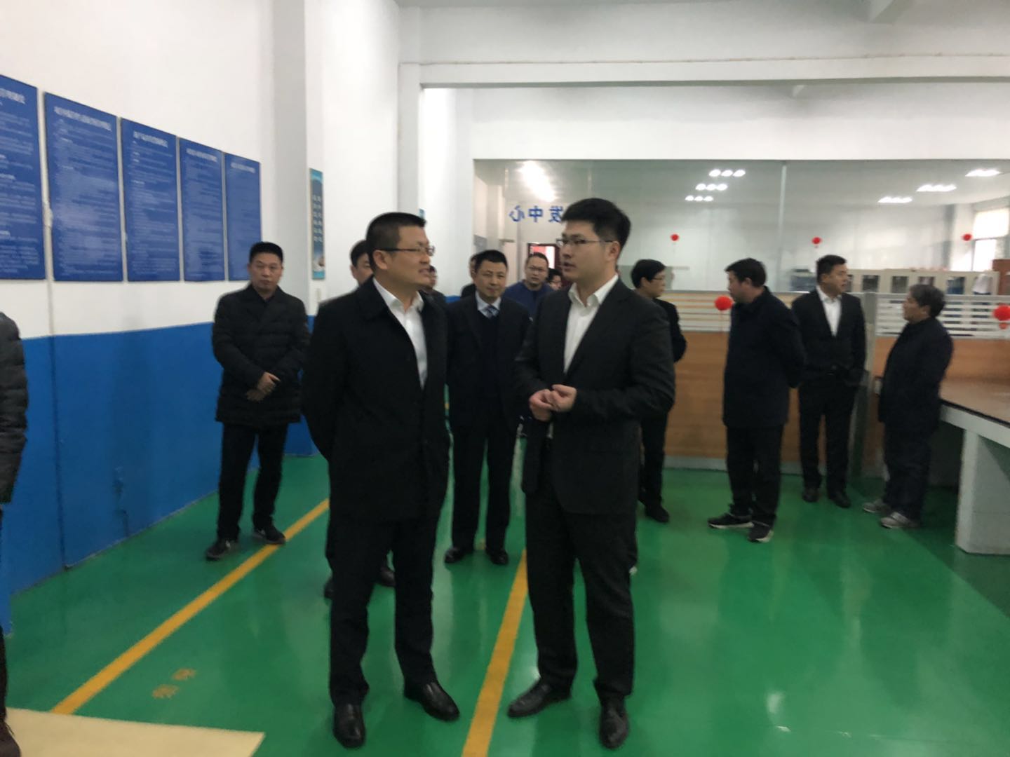 市委副书记、市长王芬祥节后莅临华纬指导工作(图1)
